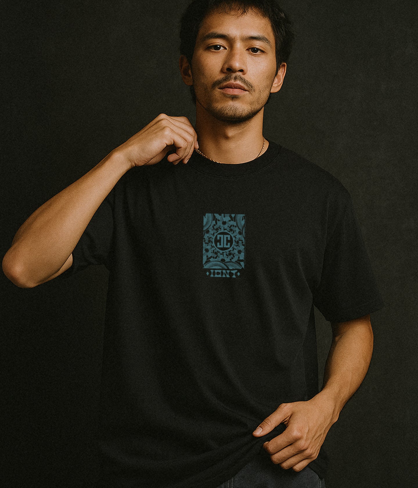 Camiseta de serpiente / negra