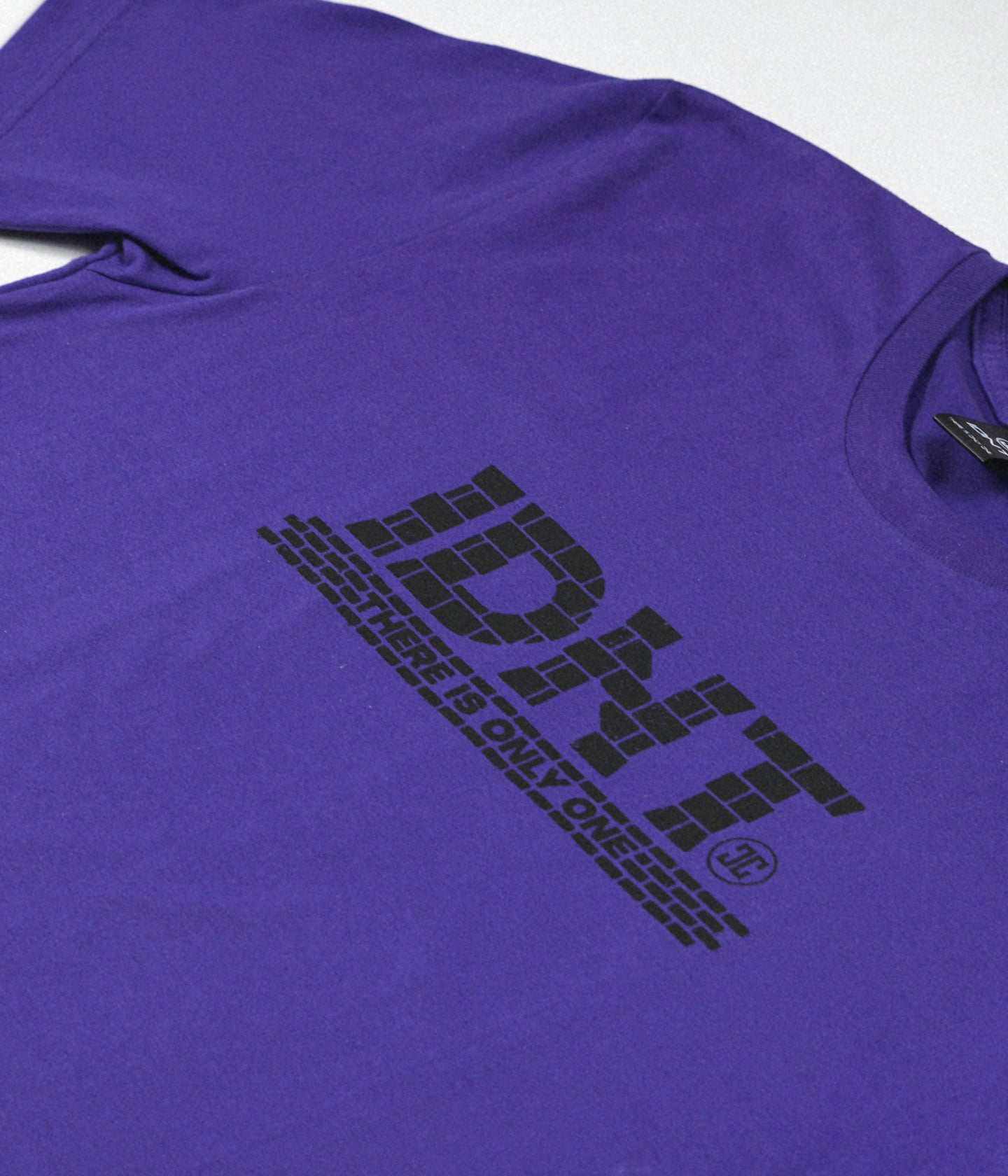 Camiseta de pared / morada