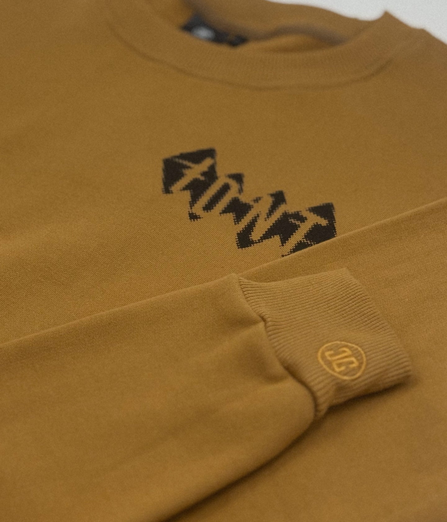 Sudadera Skull Comfort Crew / Camel